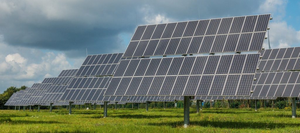 Solar panels on sun tracking mounts